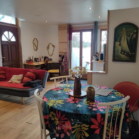 Appartement Cosy, Au Calme, Axe Annecy - Geneve Villy-le-Pelloux Bagian luar foto